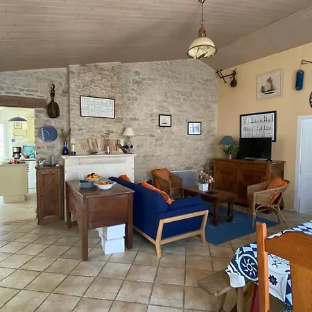Holiday home Grande Maison Familiale Proche Phare Chassiron, Ideale Pour 10 Pers. - Fr-1-778-53 Saint-Denis-d'Oleron